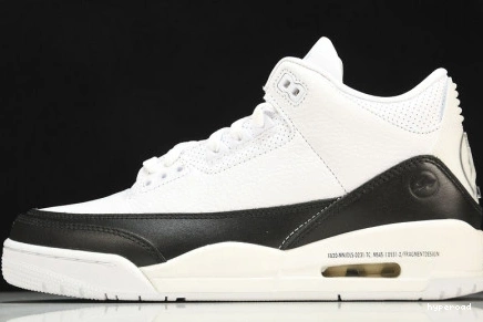 Hyperoad WHITE FRAGMENT JORDAN BLACK AIR 3 0828